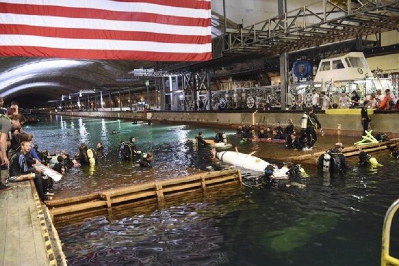 bien trong phong thi nghiem5