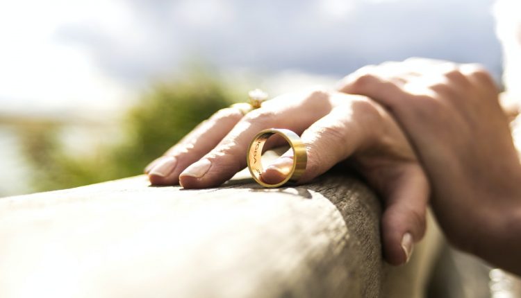 May 06 dau hieu hon nhan khong ben vung engin akyurt unsplash 750x430